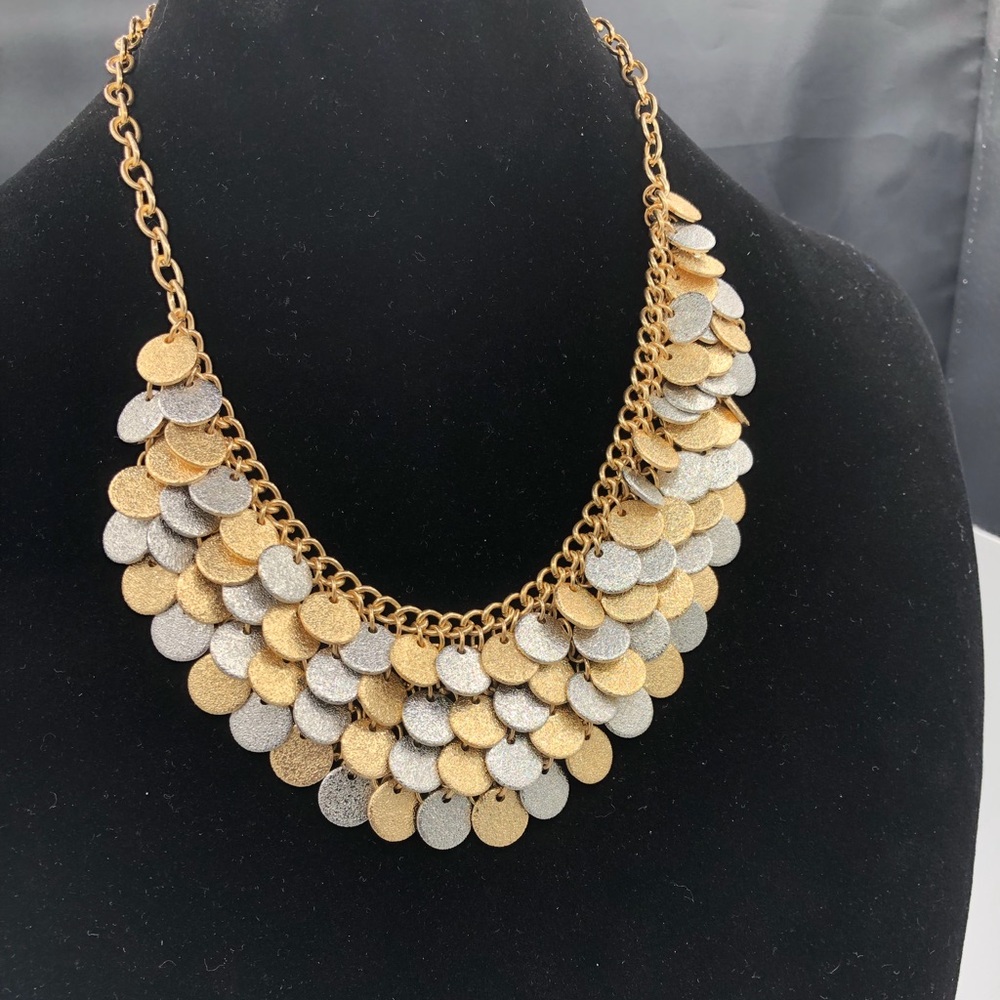 NEW LAYERED DISC STATEMENT NECKLACE